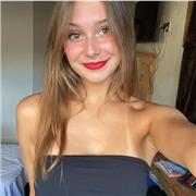 Je suis une étudiante bientôt titulaire du baccalauréat général. J'ai suivi une préparation au Bac Français International (BFI).